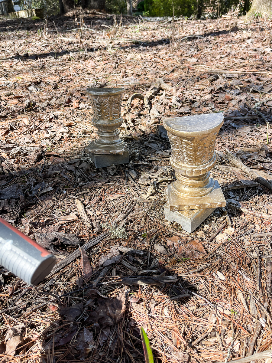 spraying bookends gold