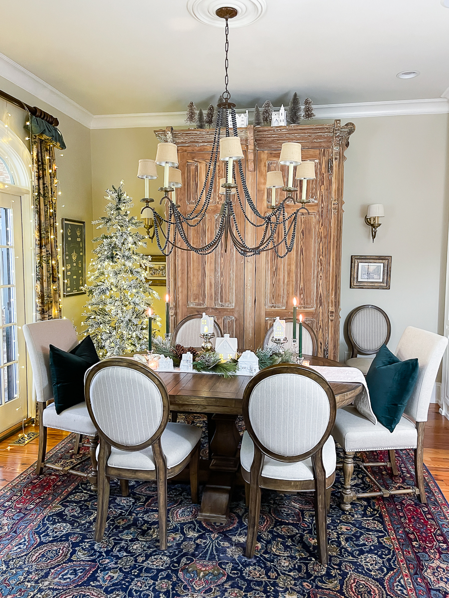 christmas dining room