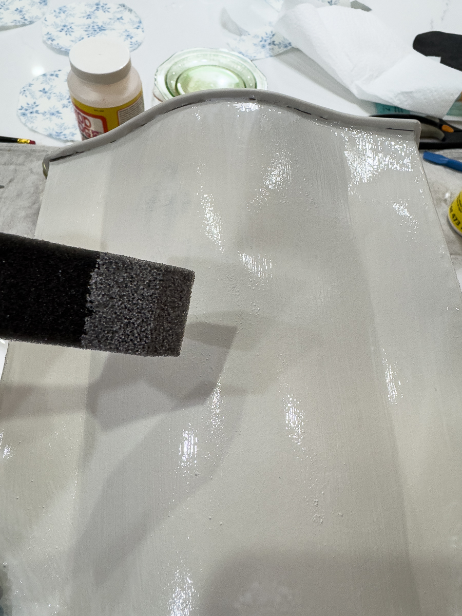 painting on mod podge