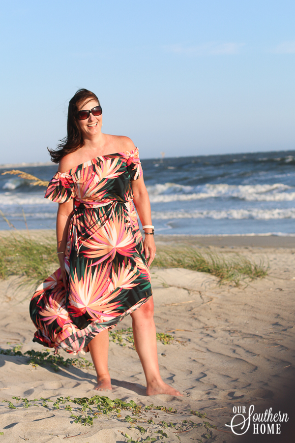 Amazing tropical maxi-dress from Nordstrom!