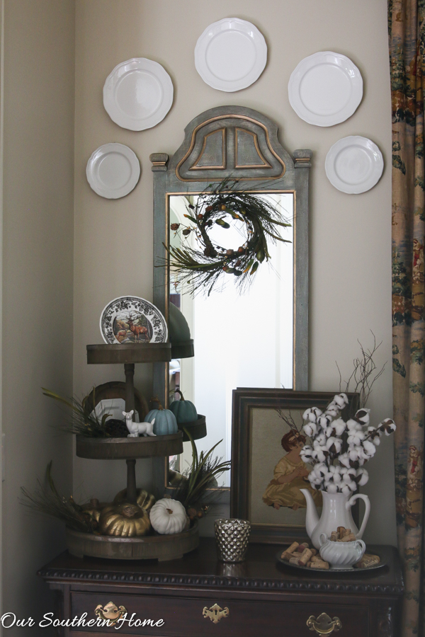 Creating a woodland tablescape for fall by Our Southern Home #falltable #falldecor #falltablescape